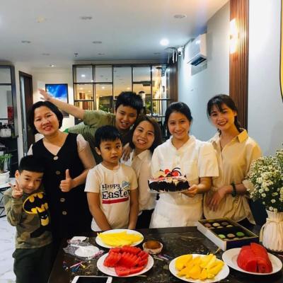 A Moment Of Guests Birthday